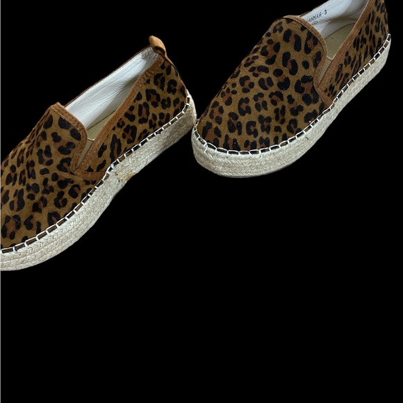 Leopard espadrille slip on sneaker sz 6 perfect for fall brown & black straw - Picture 3 of 8